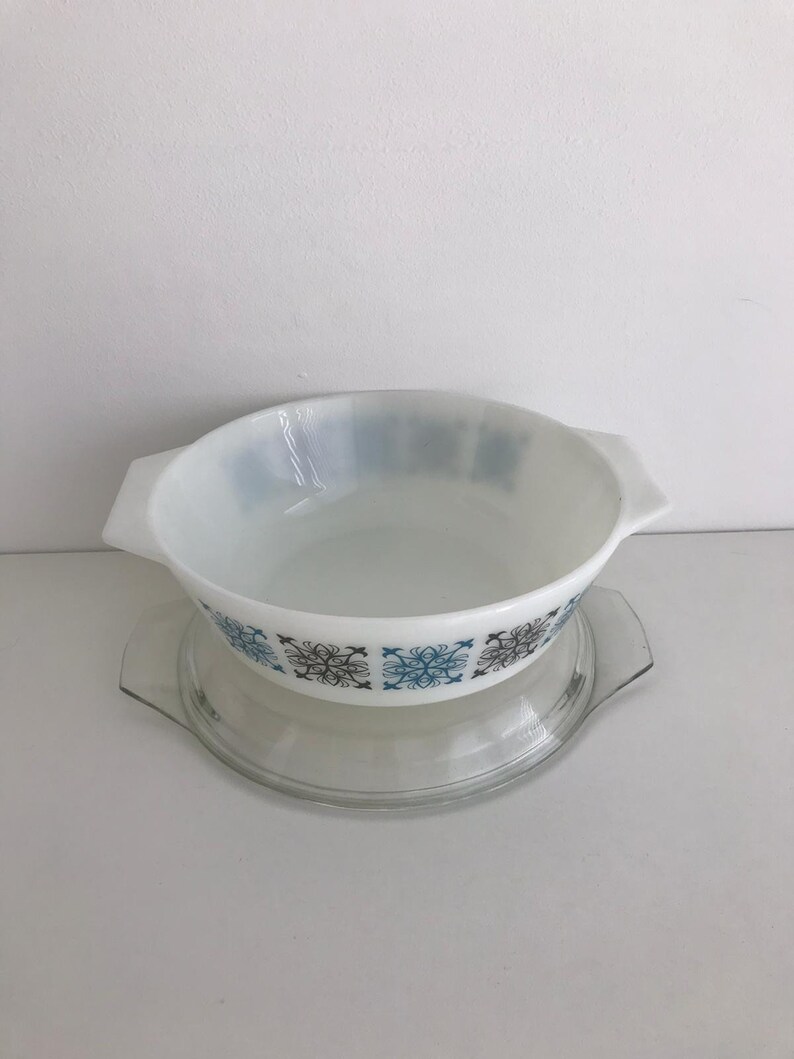 Vintage Pyrex Bowl, Chelsea 3 Pint Casserole Dish, Large Lidded ...