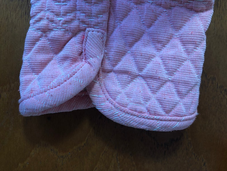 Vintage quilted jacket pink fitted jacket zipper zip detailing sport luxe UK 8-10 1980s 1990s style salmon pink Stradivarius 11190200