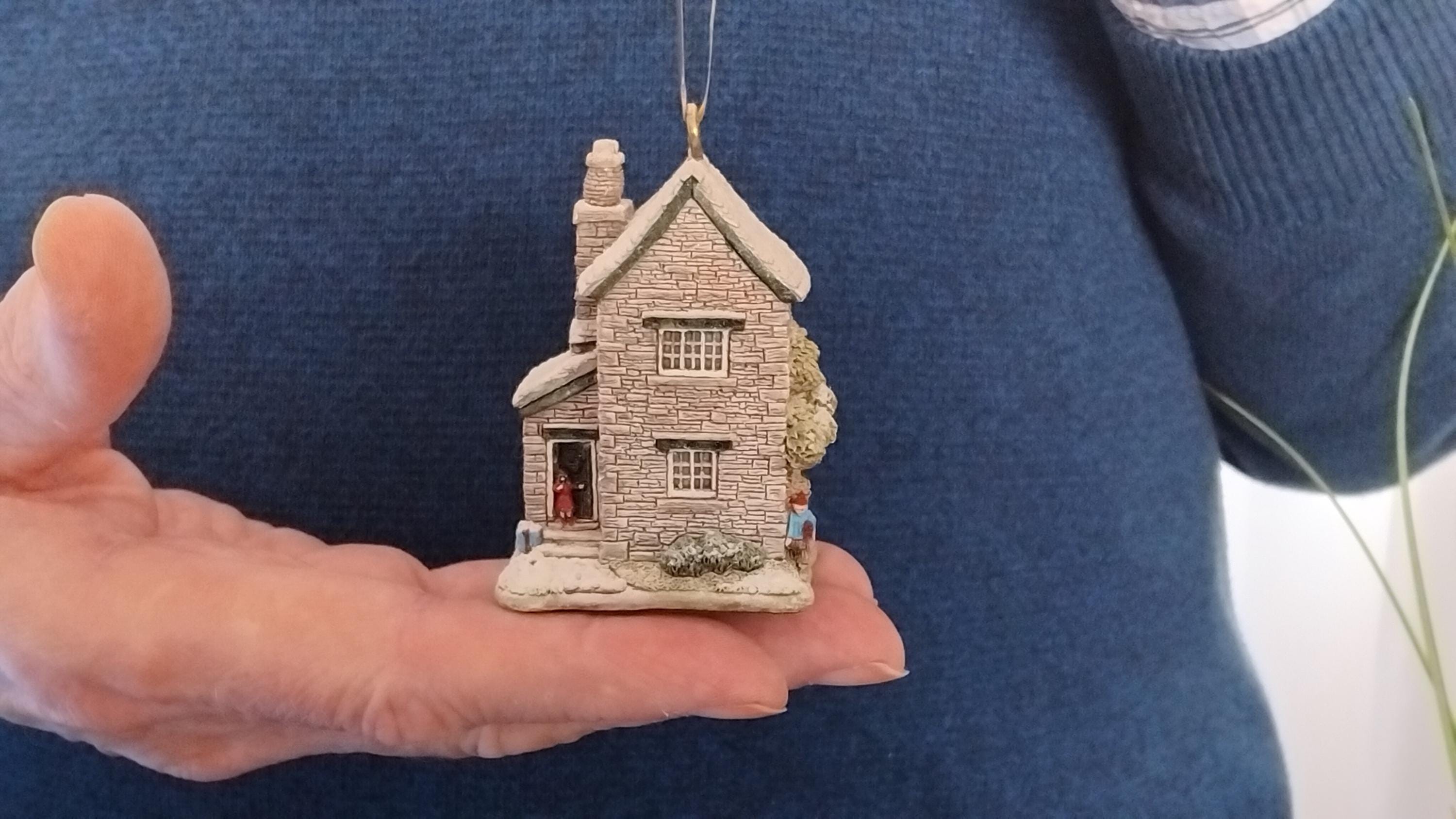 Lilliput Lane Christmas - Etsy UK