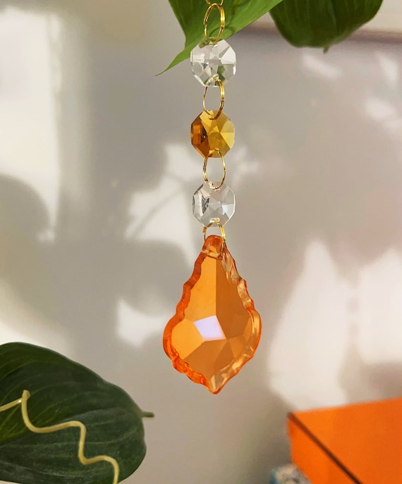 Top Quality 10pcs/lot 50mm Amber Glass Crystal Maple Leaf Prisms Pendants Connected Glass Octagon Beads Chain for Chandelier Decoration