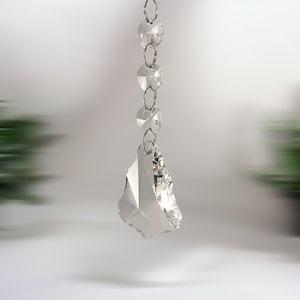 Top Quality 10pcs/lot 50mm Clear Glass Crystal Kite Prisms Pendants Connected Glass Octagon Beads Chain for Chandelier Decoration