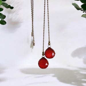 Rood - Set van 2 glazen kristallen bol trekventilator plafondverlichting - trekketting kralenketting - 30 mm
