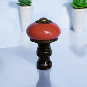 2er-Set wunderschöne rote Porzellan-Lampenschirm-Endknöpfe, Harfen-Topper - 5 cm hoch - passend für Standard-Harfengewinde