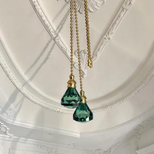 Gröna akrylkristaller med diamanter - 2-pack