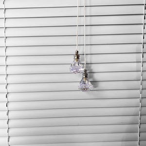 Juego de 2 persianas de acrílico con cristales de diamante para ventana, tiradores de cortinas, decoración de ventanas