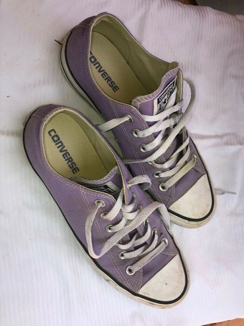Low Top Chuck Tailors in different colors
