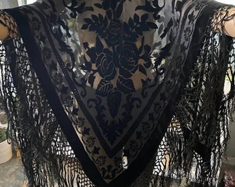 Poncho bohème art déco classique en velours noir vintage