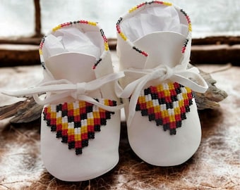 Beaded Deerskin Baby Moccasins: Ojibwe Four Direction Colors