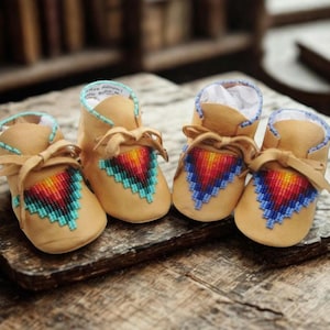Native American Beaded Baby Moccasins: Deerskin Soft Sole Shoes