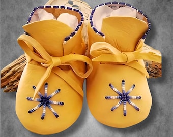 Native American Beaded Baby Moccasins: Soft Leather Crib Shoes