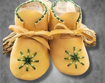 Deerskin Baby Moccasins: Soft Sole, Beaded Newborn Shoes