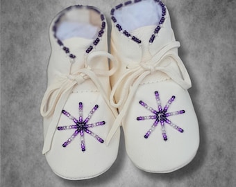 Soft soled newborn baby shoes