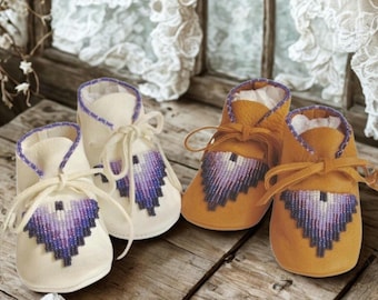 Baby girl shoes in butter soft leather for tender newborn feet