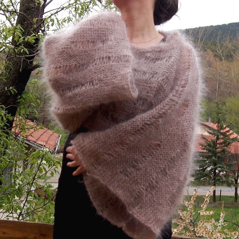 Knit Cropped Sweater