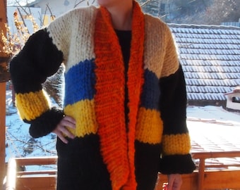 Chunky Knit Wool Cardigan: Handmade Oversized Winter Knitwear