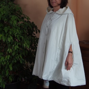 Waterproof poncho jacket 2025