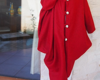 Cappotto di lana asimmetrico: cardigan lavorato a maglia taglie forti