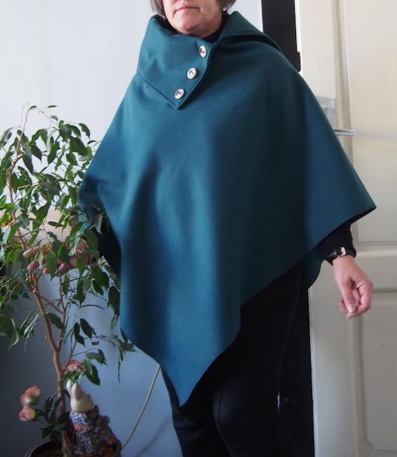 Verplaatsbaar voorwoord Jasje Elegante kasjmier poncho met knopen asymmetrisch halsstuk & - Etsy België