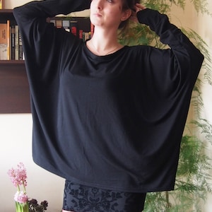 Schwarze Lockere Tunika, Oversized Tunika, Lange Ärmel Tunika, Frauen Jersey Tunika, Kleidung in Übergröße, Gothic Tunika, Steampunk Top, Nara TT032