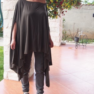 Brown Asymmetric Over-Sized Tunic Short Sleeve Jersey Tunic Top & Nara TT032