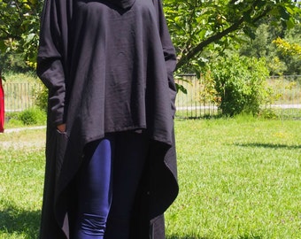 Tunique ample noire, robe tunique asymétrique, robe tunique pour femme, tunique gothique, tunique oversize, vêtements grande taille, steampunk, Nara AT001