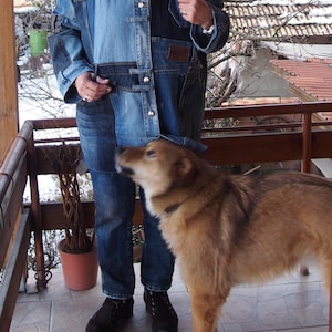 Toppe per cappotto in denim, mantello in denim strappato, cappotto in jeans patchwork unico Nara DP036