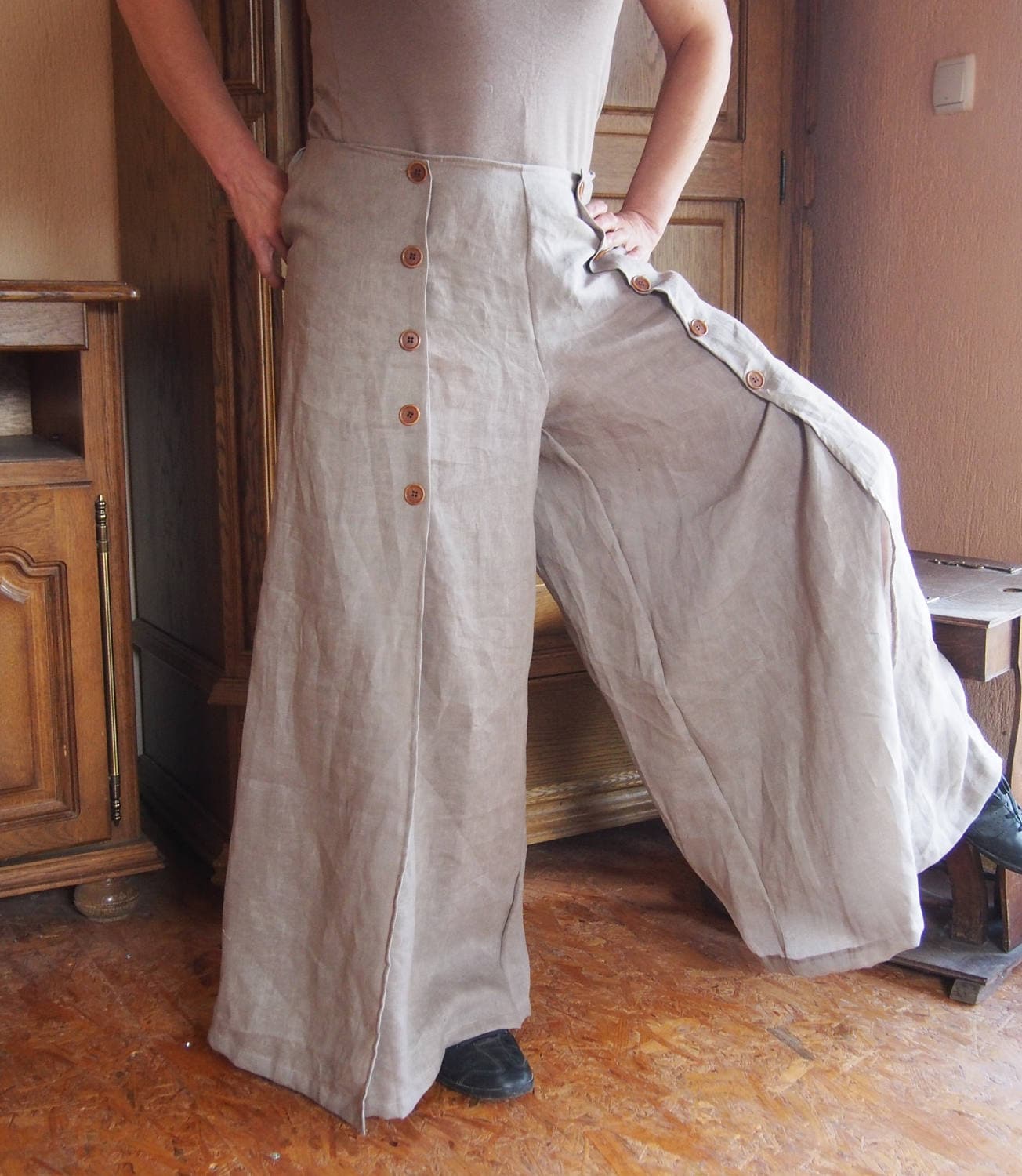 women's plus size linen capri pants