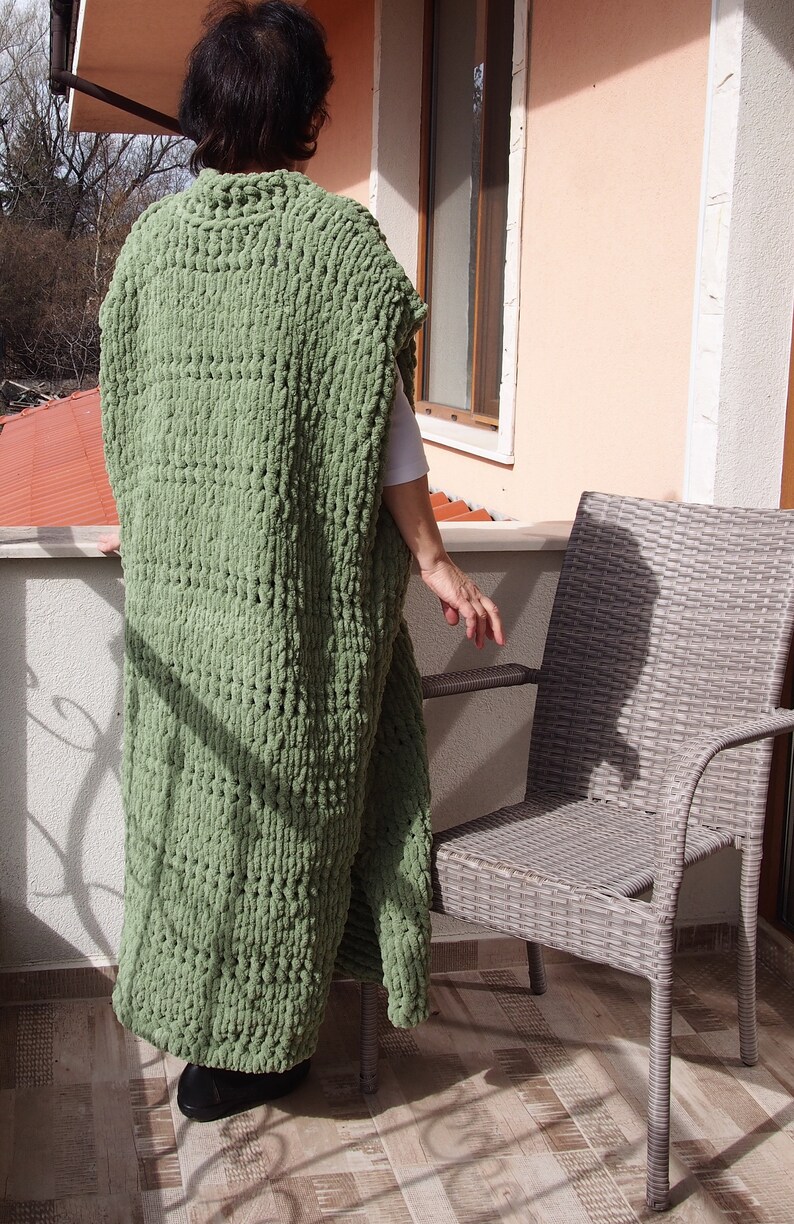 Chunky Knit Vest- Olive main image 0