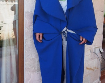 Cappotto asimmetrico in lana: cardigan lungo taglie forti