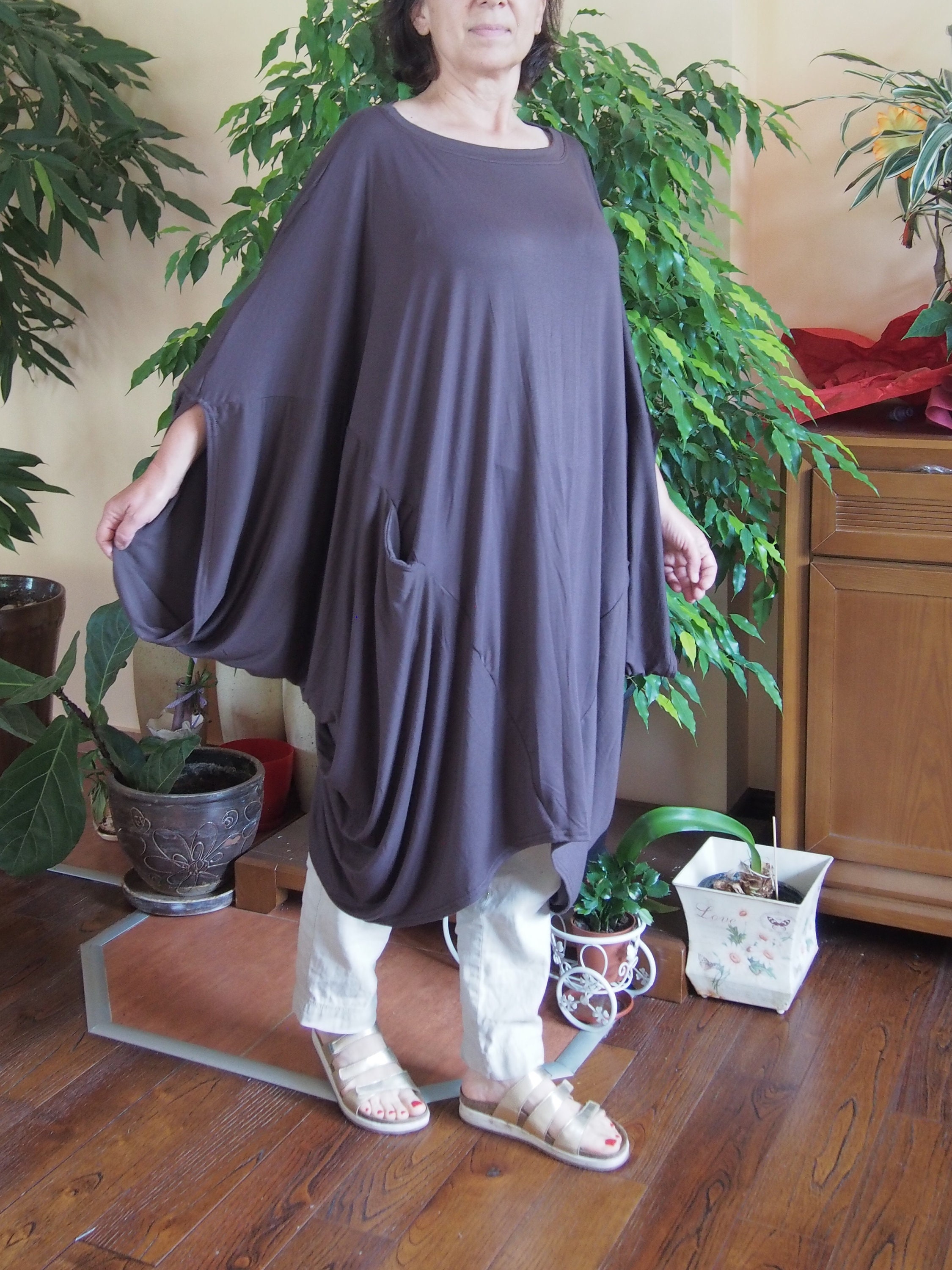 Boho kaftan dress with embroidered hem ( OVERSIZED)