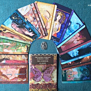 The Sacred Feminine Guidance Cards oracle deck and Guidebook image 1