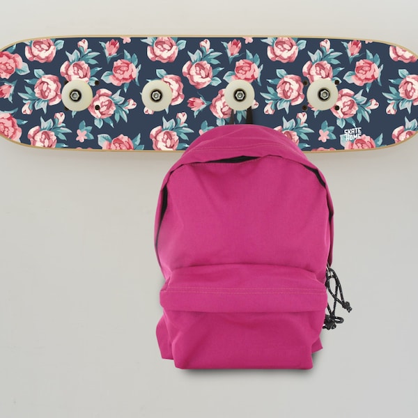 Idée de cadeau pour skateboarder fille - Porte manteau - Petites roses par Skate-Home