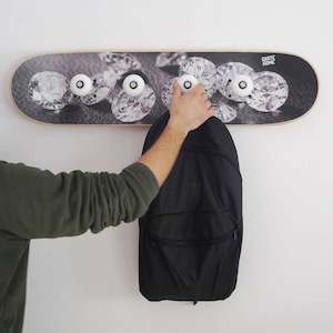 Garderobe Skateboard - Verschüttetes Diamant-Schmuck - Geschenk für Skateboarder
