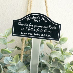 Enjeux de plantes pour la fête des mères, étiquette florale personnalisée pour la fête des mères, cadeau personnalisé pour la fête des mères, bâton de plante personnalisé pour maman ou papa GS-10405