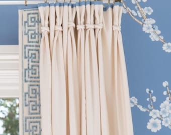 Luxholdups Lucite Curtain Rod with Brass Hardware