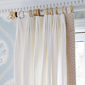 1.5&quot; Luxholdups Lucite Curtain Rod, Custom Lucite Curtain Rods w/ Brass Hardware for Living Room, Dining Room, Nursery, Office or Bedroom
