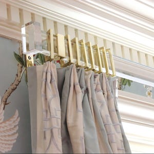 Luxholdups Lucite Rectangular Curtain Rod in Custom Length, Lucite Drapery Rod w/ Solid Brass Brackets, Modern Window Treatments