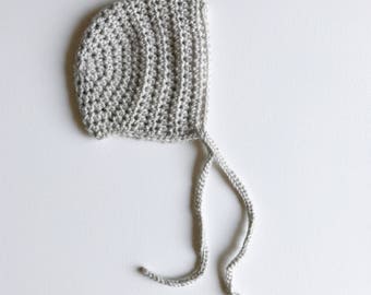 The Sammy Bonnet Ready to Ship Size 0-3 Months in Light Gray // Baby bonnet. Baby hat. Classic bonnet. Traditional bonnet.