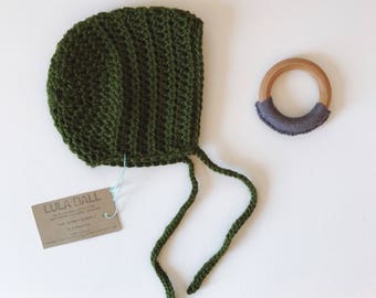 The Sammy Bonnet // Mistletoe // Size 3-6 Months // Ready to Ship