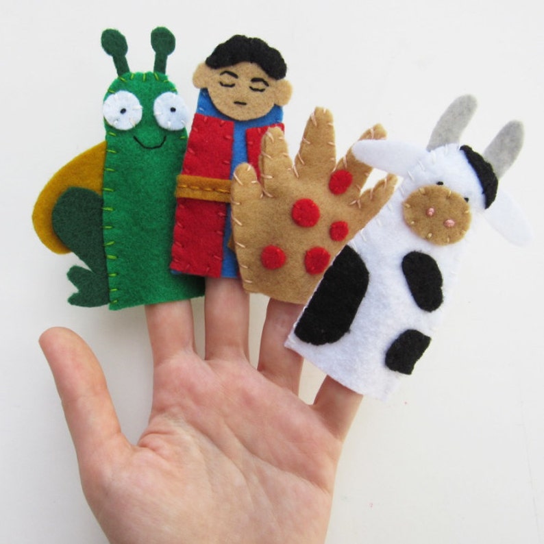 10 plagues puppets