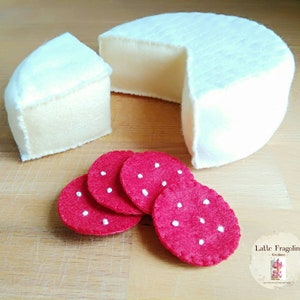 Felt camembert cheese, pretend felt toy, pretend play toy, felt toy, handmade toy, soft toy