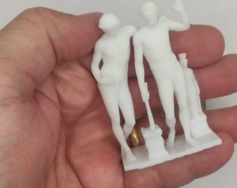 Miniature Roman sculpture. CASTOR AND POLLUX Scale. For a pleasant gift surprise of classical culture. Paint ready 3D Resin printed.