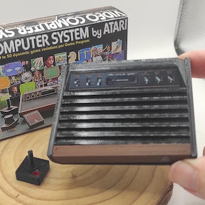ATARI 2600 Miniature console with controller and box. 3D miniature. Scale 1/6
