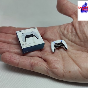 Videogame controller. Miniature scale 1:6 or 1-12