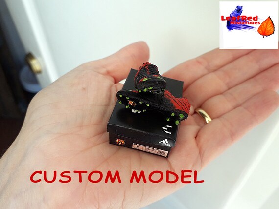 Miniatuur Adidas Voetbal Voetbalschoenen met doos. | Etsy Nederland