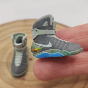 Miniature BACK to the FUTURE - Shoes with box.
