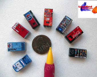 N Scale, SODA VENDING MACHINE (8 pcs), Modern & Vintage. Artisan, Coke, Pepsi, Fanta.