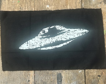 Glitchy UFO Patch