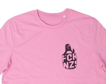 Penguin Paul doesn't like Nzs - Fair Wear Unisex T-Shirt - Pink