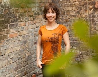 Plant Hummingbird V2 - Fair Trade Tencel Women's T-Shirt - Curry